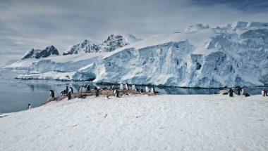 Glaciers, ice in freefall